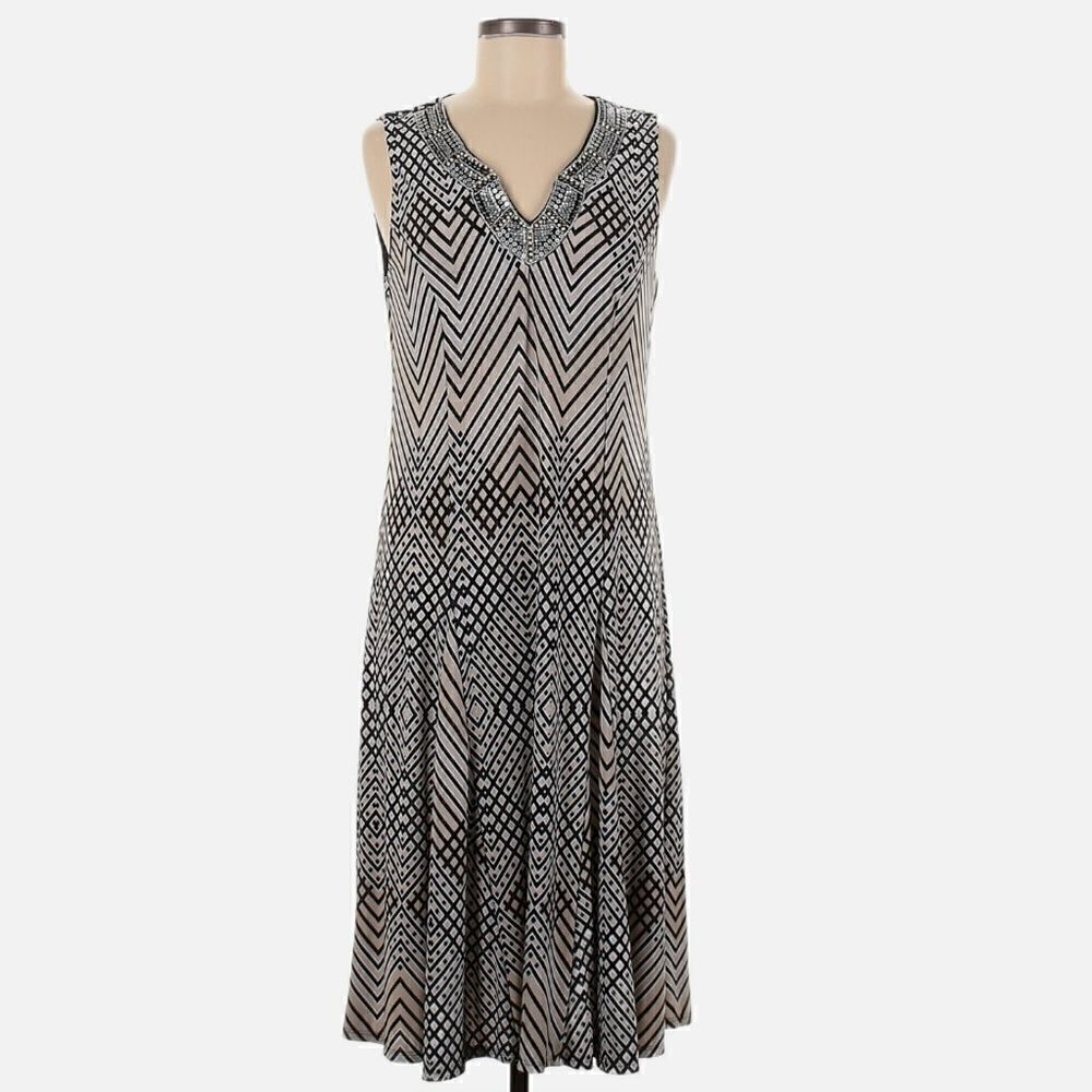 JM Collection Women's Sz Small Sleeveless Shift Dress Black Tan Geometric Beaded